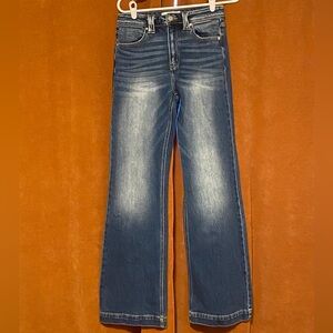 Women’s boot cut KanCan jean size 5/26